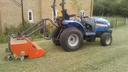 Sweeper for Iseki TH tractor. This Kersten KM 15052 sweeper is hydraulic drive. The sweeper is fitted to the rear 3 point linkage of the tractor