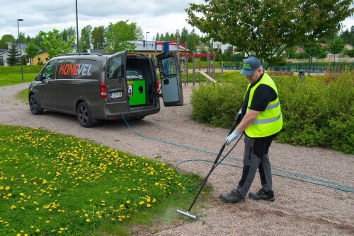 EWK-Pro-10-in-van.jpeg